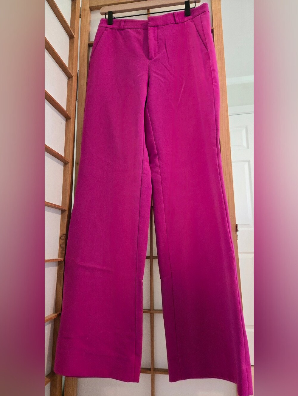 Rare! 6 long Banana Republic Blake Wide Leg Pants in Fuchsia Pink